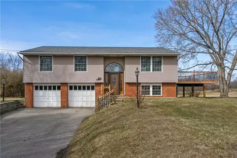 933 Monaca Rd, Monaca, PA 15061
