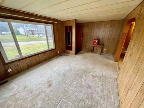 1305 Old State Rd, Apollo, PA 15613 photo 3