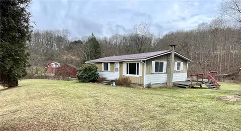 1305 Old State Rd, Apollo, PA 15613 photo 2