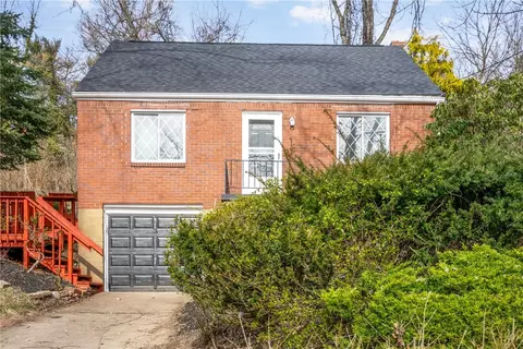 1218 Circle Dr, Pittsburgh, PA 15221