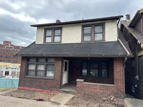 5706 Pocusset St, Pittsburgh, PA 15217