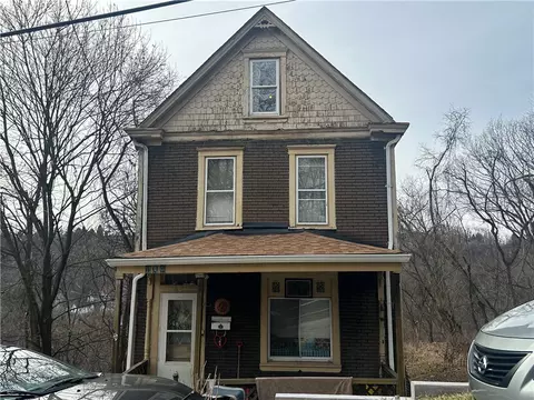 409 Clugston Ave, Turtle Creek, PA 15145