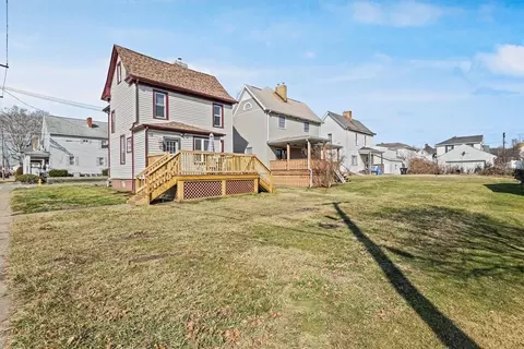 Exterior - 299 15th St, Monaca, PA 15061 photo 7 of 9