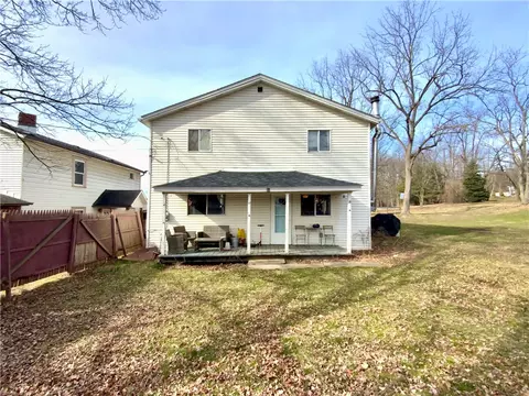 32 Shin Hill St, Joffre, PA 15053
