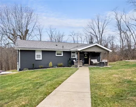 110 Yew Ln, Rillton, PA 15678