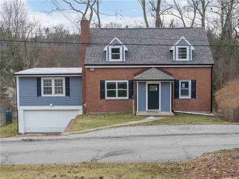 111 Sycamore Dr, Penn Hills, PA 15235