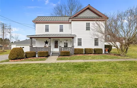 208 Summit St, Jamestown, PA 16134