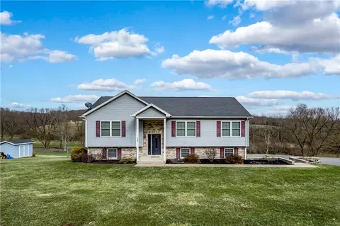 105 Moore Rd, Butler, PA 16001