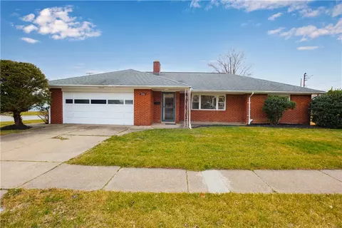 2341 Hospital Dr, Aliquippa, PA 15001