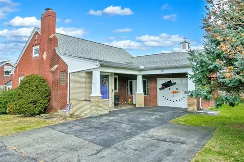 218 Margaret Ave, Jeannette, PA 15644