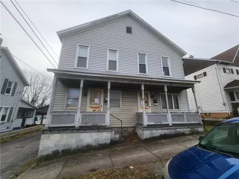 315-317 Oak St, East Conemaugh, PA 15909