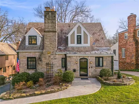 847 Country Club Drive, 15228, PA 15238