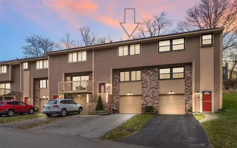 3123 Laurel Ridge Cir, Bridgeville, PA 15017