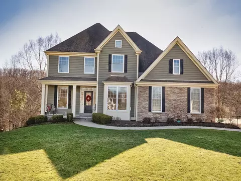 154 Hammond Rd, Mars, PA 16046