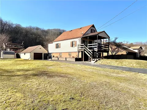 172 Davidson St, Tarentum, PA 15084