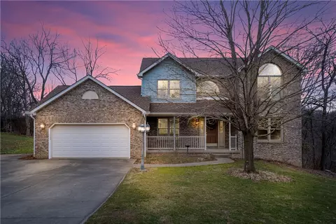 337 Compton Court Dr, Sewickley, PA 15143