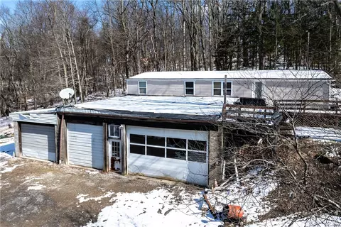 187 Church Hill Rd, Aliquippa, PA 15001