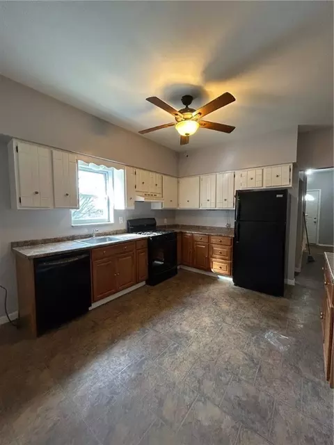 Kitchen - 2006 Willow St, Braddock, PA 15104 photo 1 of 1
