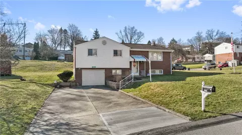 203 Skylark Dr, Glenshaw, PA 15116