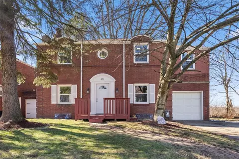 804 N Grandview Ave, Mckeesport, PA 15132