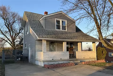 271 Sunset Blvd, Washington, PA 15301