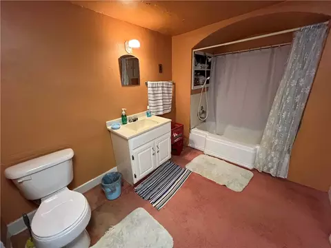 Bath - 132 Yoder Ave, Mount Pleasant, PA 15666 photo 1 of 1