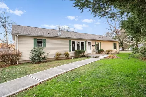 760 Earl Ave, New Kensington, PA 15068