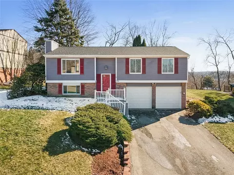 406 Blaze Dr, Glenshaw, PA 15116