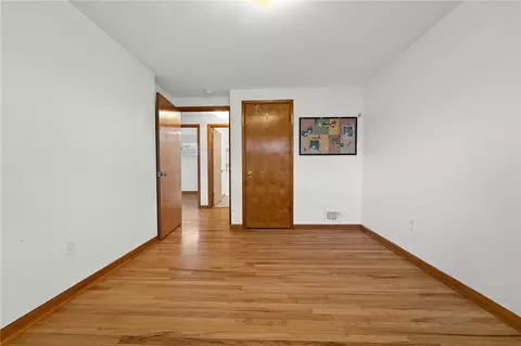 Bedroom - 788 Linmore Dr, Irwin, PA 15642 photo 4 of 6