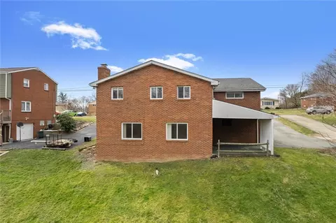 Exterior - 788 Linmore Dr, Irwin, PA 15642 photo 3 of 4