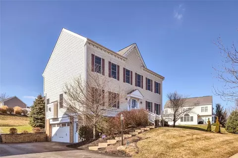 263 Strawberry Cir, Cranberry Township, PA 16066