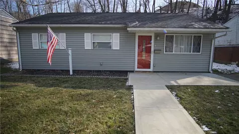 2844 N Meadow St, Natrona Heights, PA 15065