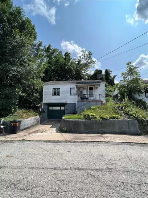2934 Idaho St, Mckeesport, PA 15132