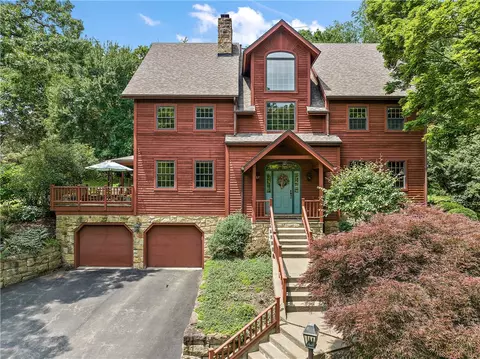 471 School St, Sewickley, PA 15143