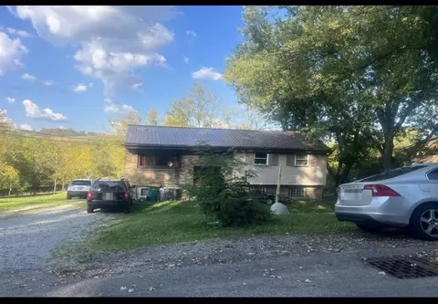 294 Chubbic Rd, Canonsburg, PA 15317