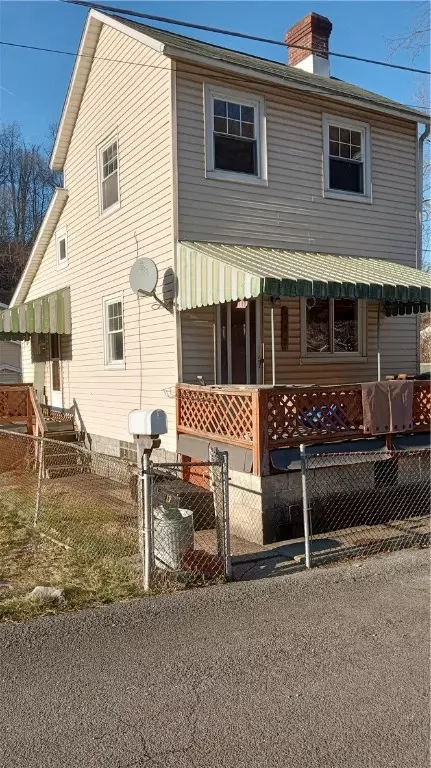702 Ganges, Pittsburgh, PA 15207