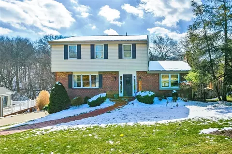 315 Laurelwood Dr, Glenshaw, PA 15116