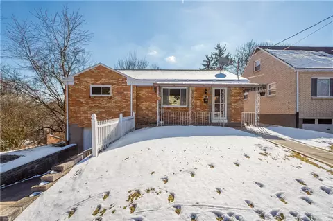 2121 Holcomb Ave, Pittsburgh, PA 15226