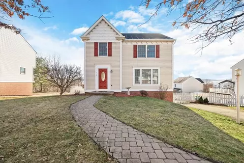 139 Trotwood Dr, Canonsburg, PA 15317
