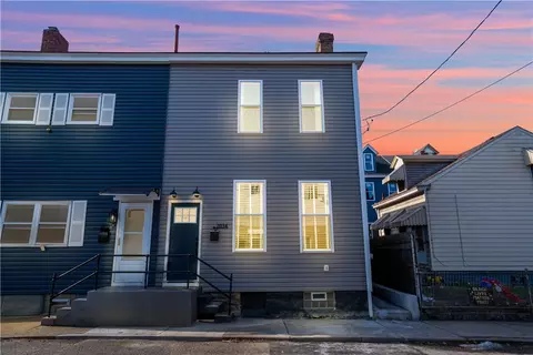 2034 Eggers St, Pittsburgh, PA 15212