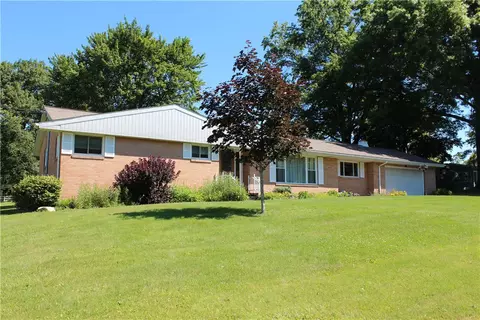 24 Webster Dr, Greenville, PA 16125