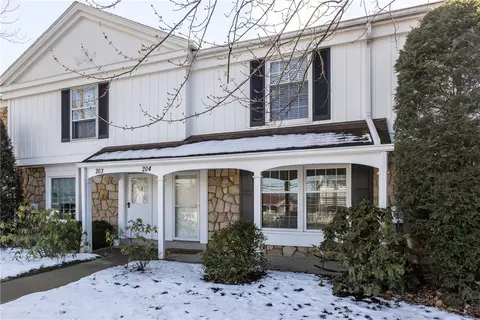 1770 Foxcroft Ln #204, Allison Park, PA 15101