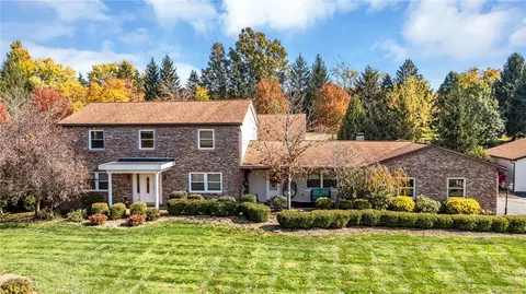 2584 Hillsville Rd, Edinburg, PA 16116