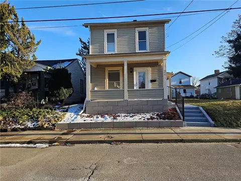 573 Jefferson St, Rochester Boro, PA 15274