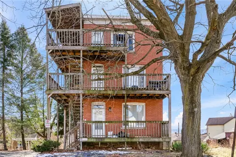 1612 Maple Ave, Turtle Creek, PA 15145
