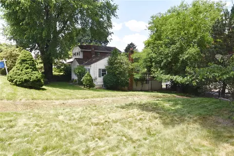 1257 Love St, Pittsburgh, PA 15218