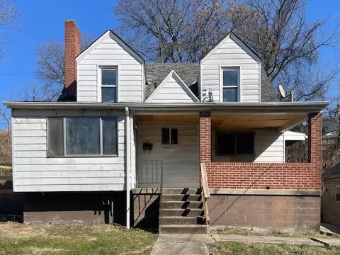 336 Nesbitt St, Carnegie, PA 15106