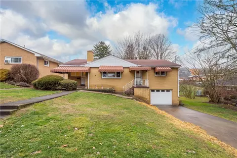 656 Donnan Ave, Washington, PA 15301