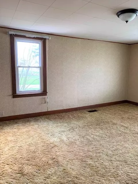 Bedroom - 3203 Rt 28, Distant, PA 16223 photo 3 of 3
