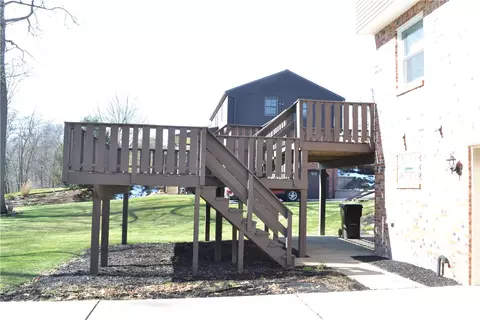 Exterior - 5919 Graybrooke Dr, Export, PA 15632 photo 3 of 4
